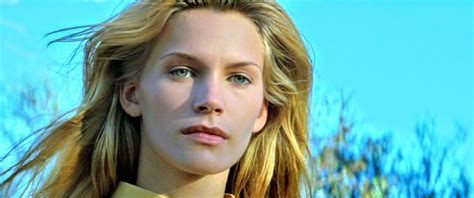 species imdb|Natasha Henstridge .